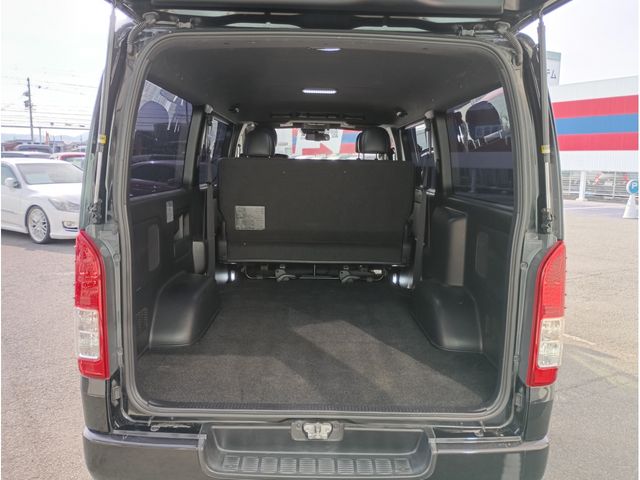 TOYOTA HIACE VAN 2WD 2019 Image 31