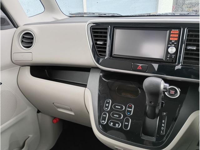 MITSUBISHI EK SPACE 2014 Image 31