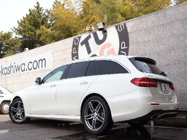 MERCEDES BENZ E CLAS 2017 Image 31