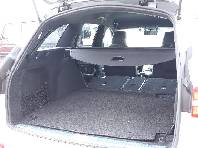 MERCEDES BENZ E CLAS 2017 Image 31