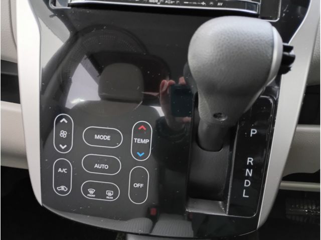 MITSUBISHI EK WAGON 2013 Image 31