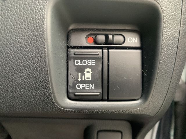 HONDA N BOX CUSTOM 2016 Image 31