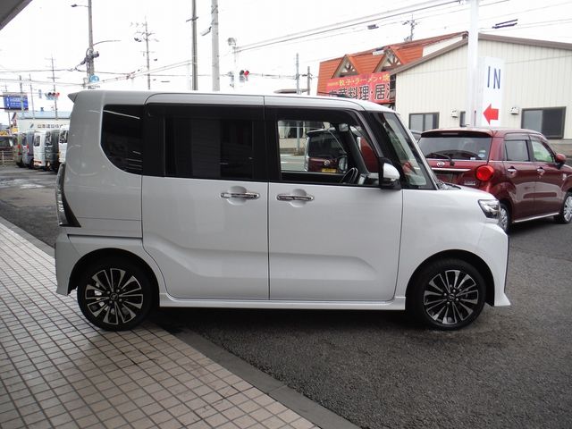 DAIHATSU TANTO CUSTOM 4WD 2022 Image 31