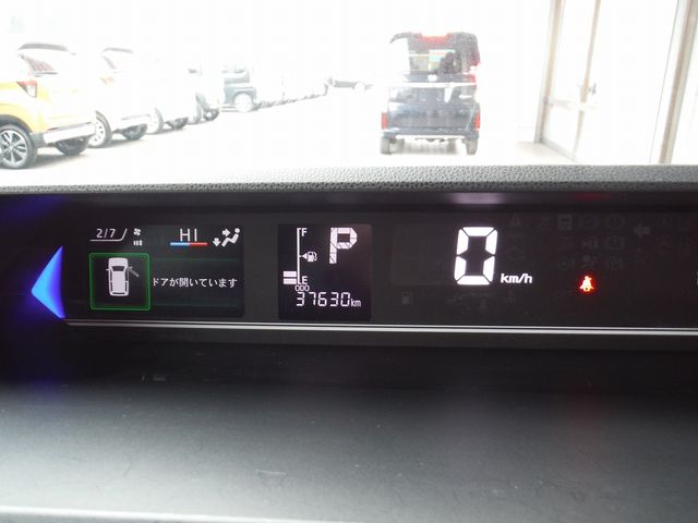 DAIHATSU TANTO CUSTOM 4WD 2022 Image 31