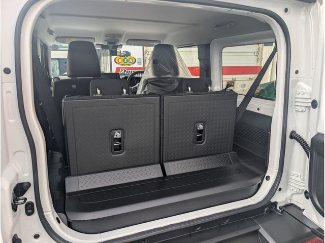 SUZUKI JIMNY SIERRA 2026 Image 31