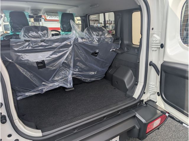 SUZUKI JIMNY NOMADE 2026 Image 31