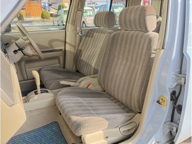 NISSAN RASHEEN 1999 Image 31