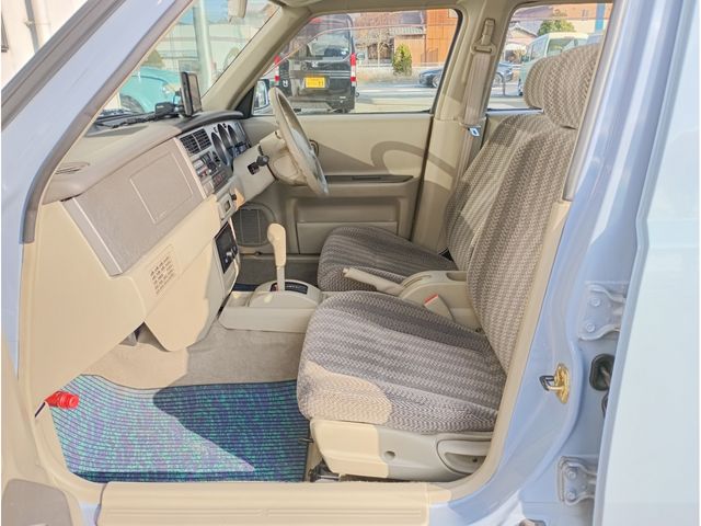 NISSAN RASHEEN 1999 Image 31