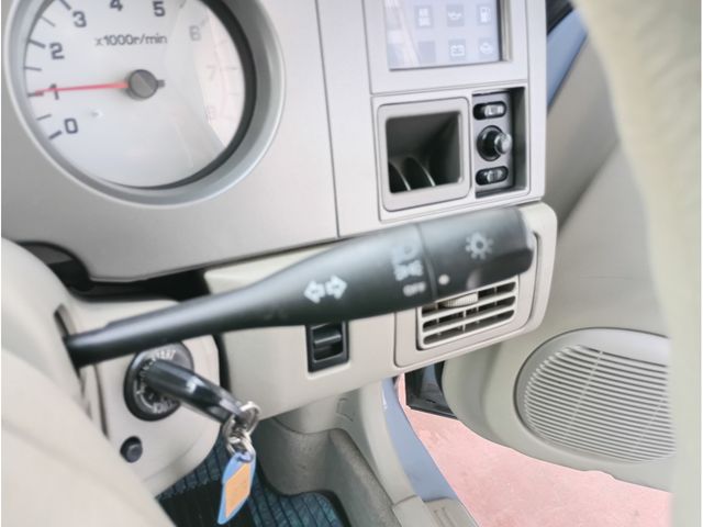 NISSAN RASHEEN 1999 Image 31