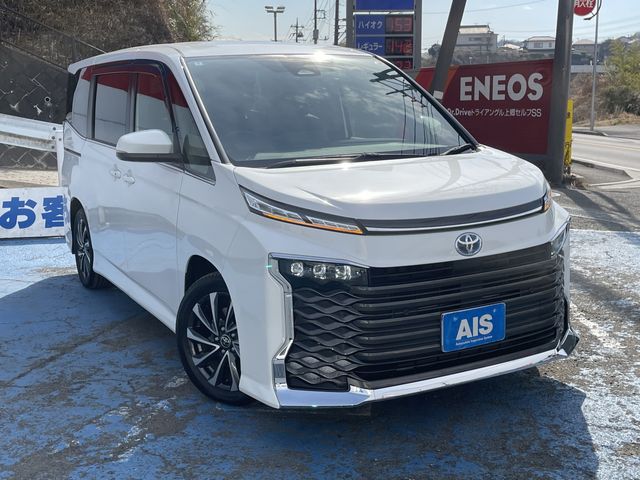 TOYOTA VOXY HYBRID 2022 Image 31