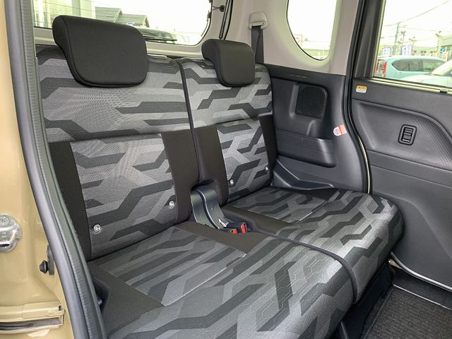 DAIHATSU TANTO FAN CROSS 2024 Image 31