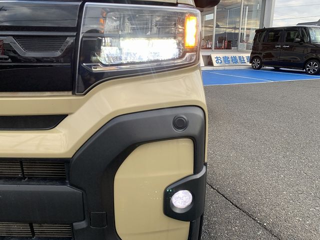 DAIHATSU TANTO FAN CROSS 2024 Image 31