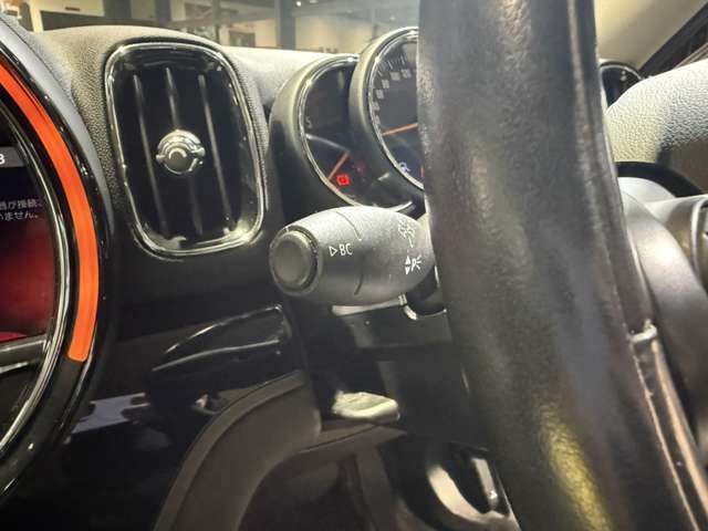 BMW MINI COOPER D CR 2019 Image 31