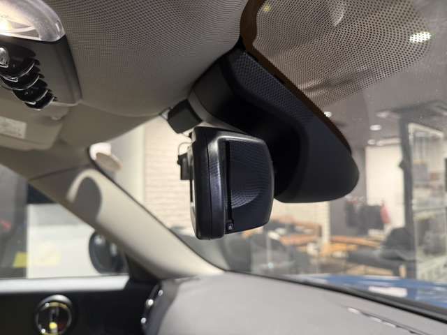 BMW MINI COOPER D CR 2019 Image 31