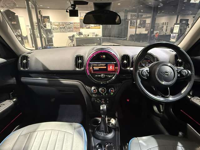 BMW MINI COOPER D CR 2019 Image 31