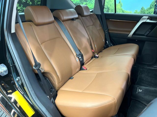 TOYOTA LANDCRUISER PRADO 2022 Image 31