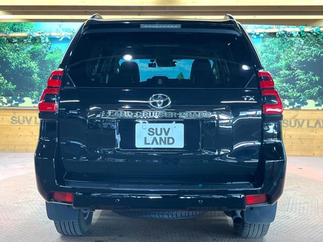 TOYOTA LANDCRUISER PRADO 2022 Image 31