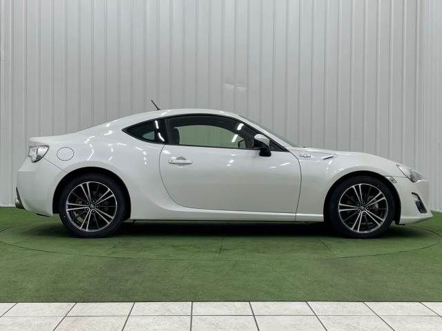 TOYOTA 86 2013 Image 31