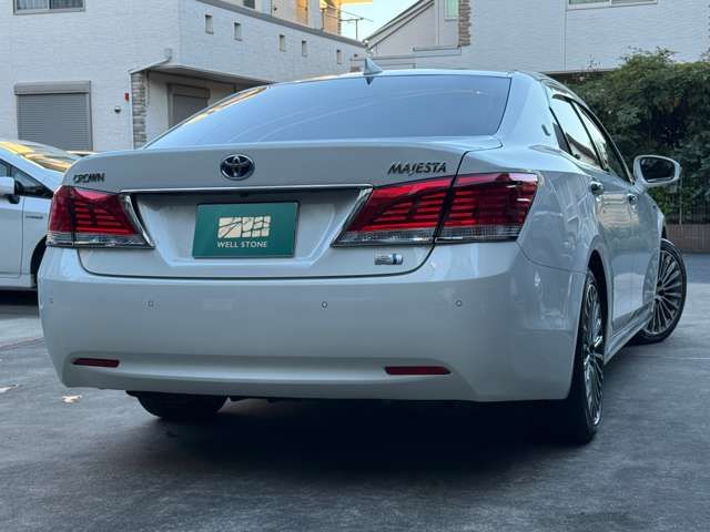 TOYOTA CROWN MAJESTA HYBRID 2015 Image 31