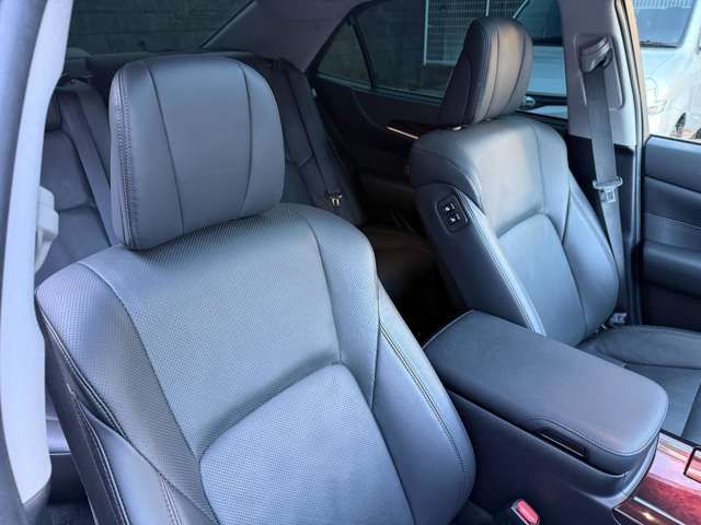 TOYOTA CROWN MAJESTA HYBRID 2015 Image 31