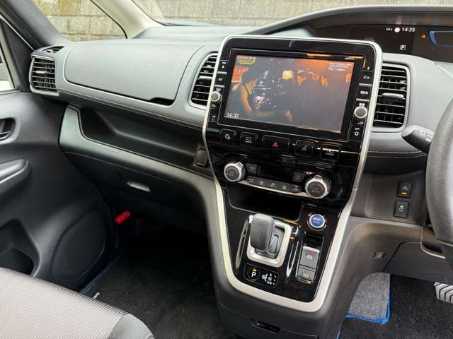 NISSAN SERENA  WG 2018 Image 31