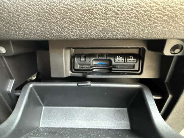 NISSAN SERENA  WG 2018 Image 31