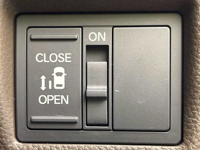 HONDA N BOX 2022 Image 31