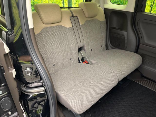 HONDA N BOX 2022 Image 31