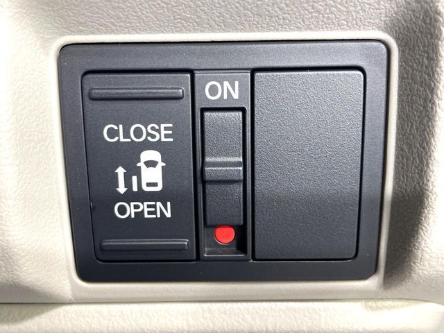 HONDA N BOX 2024 Image 31