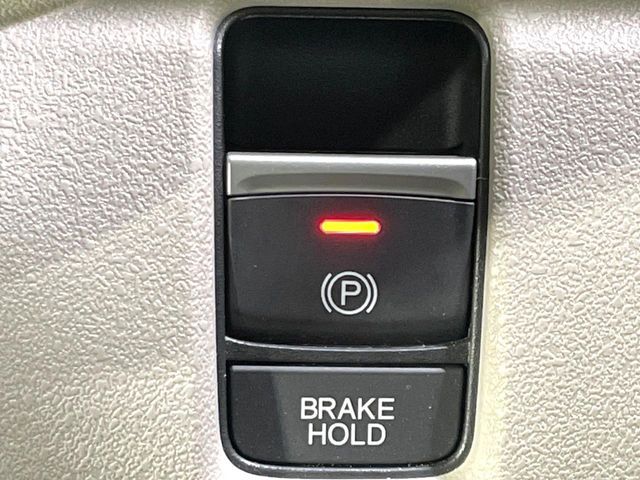 HONDA N BOX 2024 Image 31