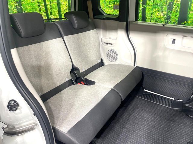 HONDA N BOX 2024 Image 31