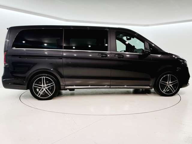 MERCEDES BENZ V CLAS 2025 Image 31
