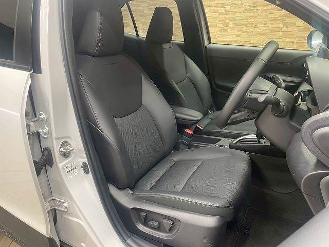 TOYOTA YARIS CROSS HYBRID 2025 Image 31