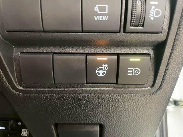 TOYOTA YARIS CROSS HYBRID 2025 Image 31