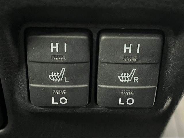 TOYOTA NOAH HYBRID 2019 Image 31