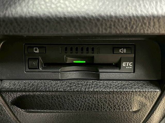 TOYOTA NOAH HYBRID 2019 Image 31