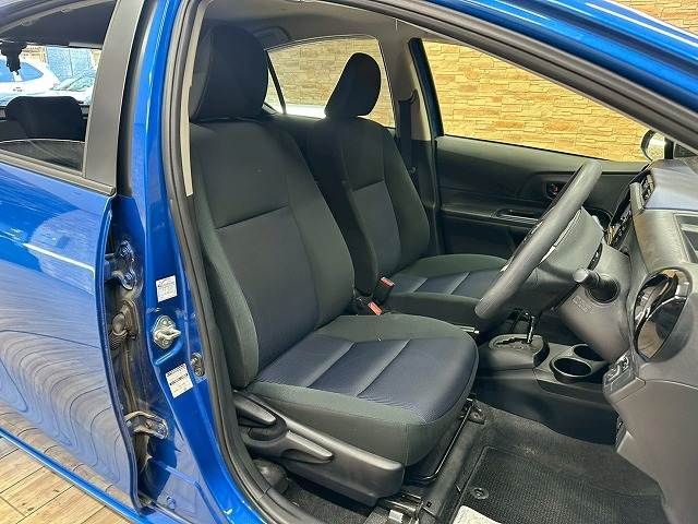 TOYOTA AQUA 2015 Image 31