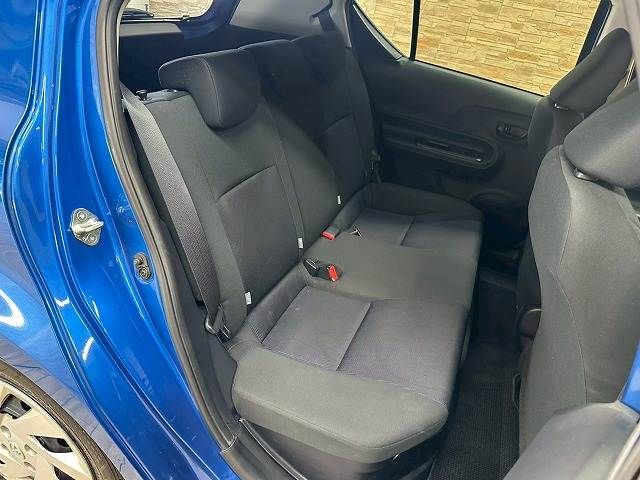 TOYOTA AQUA 2015 Image 31