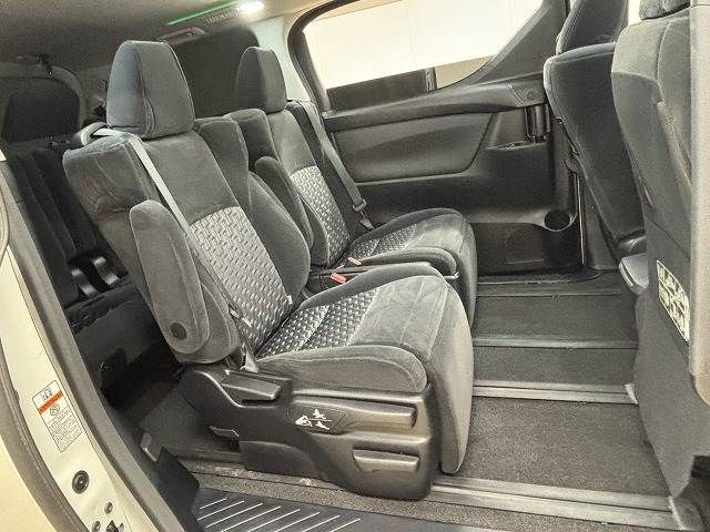 TOYOTA VELLFIRE 2015 Image 31