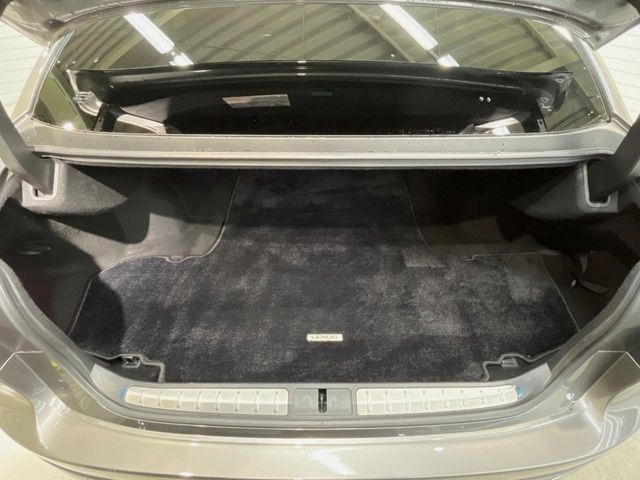 TOYOTA LEXUS LS500 2023 Image 31