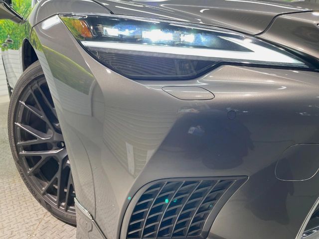 TOYOTA LEXUS LS500 2023 Image 31