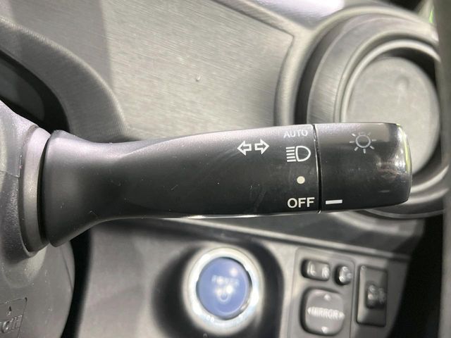 TOYOTA AQUA 2013 Image 31