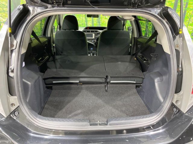 TOYOTA AQUA 2013 Image 31