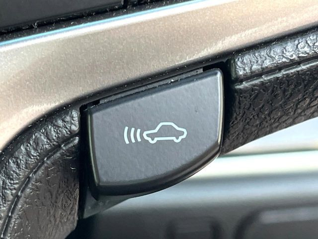 TOYOTA CROWN SEDAN HYBRID 2014 Image 31