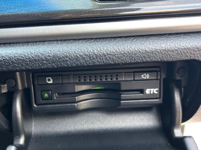 TOYOTA CROWN SEDAN HYBRID 2014 Image 31