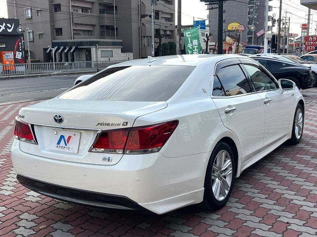 TOYOTA CROWN SEDAN HYBRID 2014 Image 31