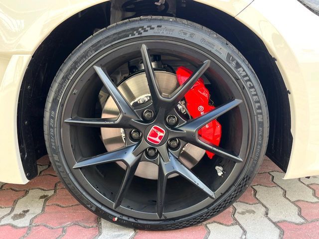 HONDA CIVIC HATCHBACK 2026 Image 31