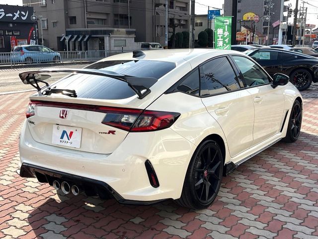 HONDA CIVIC HATCHBACK 2026 Image 31