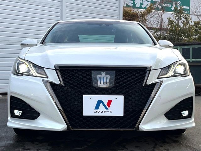 TOYOTA CROWN SEDAN HYBRID 2017 Image 31