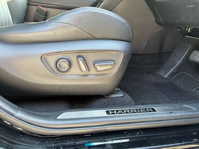 TOYOTA HARRIER HYBRID 2020 Image 31